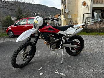 Husqvarna 250 te 2010