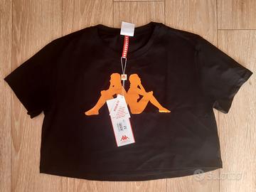 T-shirt con stampa logo sul fronte. Girocollo. M