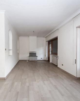 Appartamento Roma [V28/26VRG] (EUR)