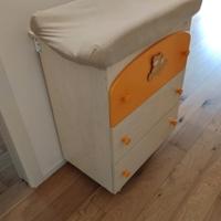 Fasciatoio cassettiera