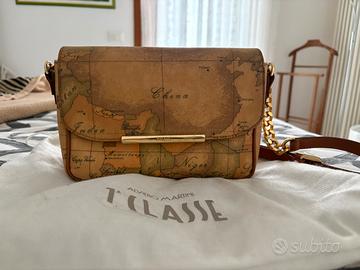 Borsa Alviero Martini
