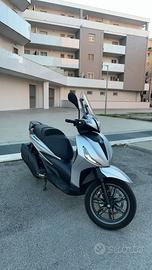Piaggio Beverly 400 2024