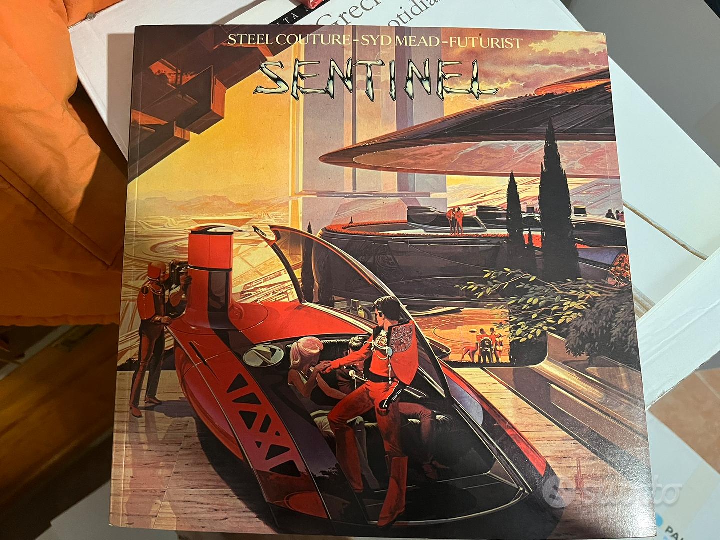 Syd Mead - Sentinel Steel Couture - Futurist - Libri e Riviste In