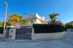 Villa o villino Pulsano [Cod. rif 3334659VRG]