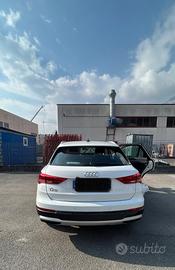 AUDI Q3 BUSINESS’ADVANCED 35 TDI S-TRONIC