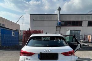AUDI Q3 BUSINESS’ADVANCED 35 TDI S-TRONIC