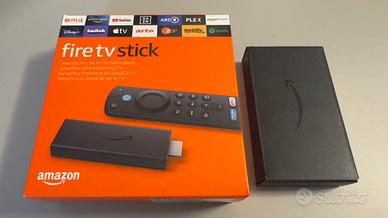 Fire TV Stick Amazon e suo adattatore Ethernet