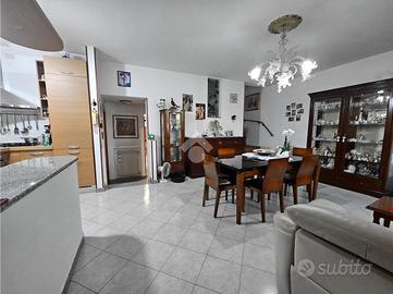 VILLA A SCHIERA D'ANGOLO A DOLO