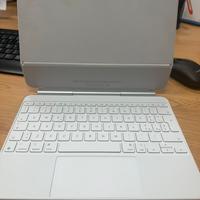 MAGIK KEYBOARD IPADAIR 11