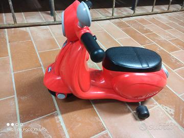 Vespa gioco cavalcabile