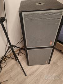 Subwoofer attivo professionale 