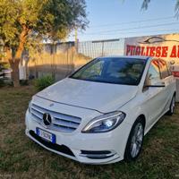MERCEDES-BENZ B 200 CDI Automatic Executive