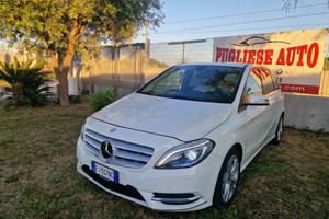 MERCEDES-BENZ B 200 CDI Automatic Executive
