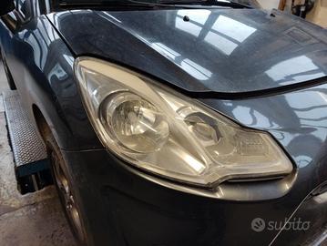 Proiettore destro CITROEN C3 del 2012