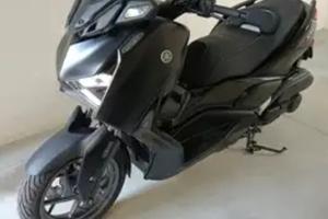 Yamaha X-Max Tech Max 125