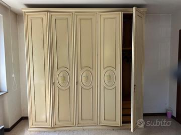 Armadio 5 ante classico – colore avorio decorato