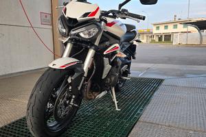 Street triple S 35kW