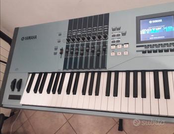 Workstation Yamaha XS8