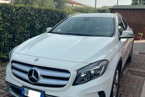 Mercedes-Benz GLA 180 d Sport - Unico Proprietario