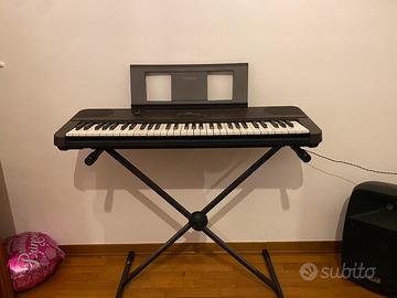 tastiera yamaha e cassa italian stage