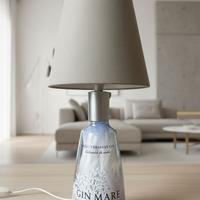 Lampada con bottiglia di Gin Mare