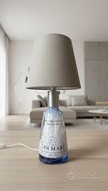 Lampada con bottiglia di Gin Mare