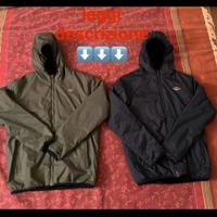 2 giacche a vento leggere con cappuccio- 14 anni