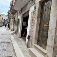 2 LOCALI A BARLETTA