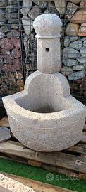 fontana in granito