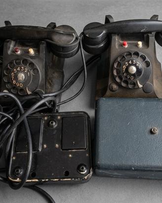 Coppia Telefoni Vintage Bachelite Nera - Rari