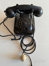 Telefono in bachelite