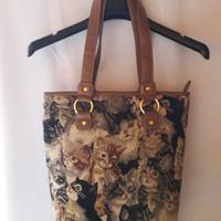 BORSA SPALLA IN TESSUTO FANTASIA GATTI A 2 MANICI