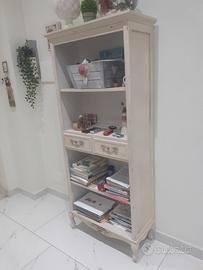 Libreria shabby in legno