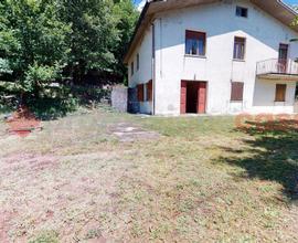 Villa o villino Barga [Rif.MGP52VRG]