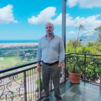 Autista magazziniere operaio