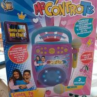 canta tu con le luci Me contro Te