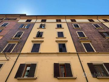 Appartamento di 100 m² con 4 locali a Bologna