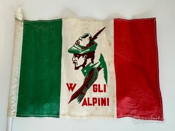 Bandierina adunata alpini anni  ‘60-70