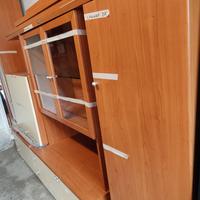 mobile soggiorno con vetrina