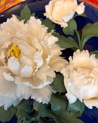 Piatto decorativo cinese con fiori tridimensionali