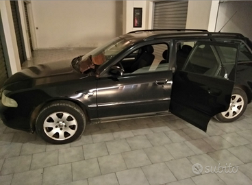 Audi A4. Cruise control 1.9 TDI