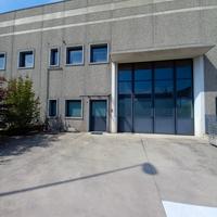 Capannone mq. 150 completo di impianti