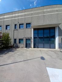 Capannone mq. 150 completo di impianti