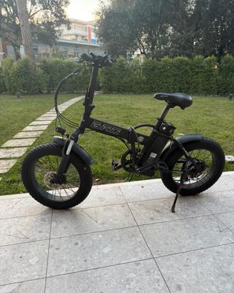Bici elettrica Pieghevole Bad bike Original 250 W