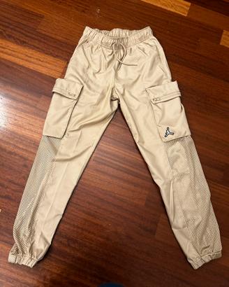 Pantaloni nike jordan leggeri nuovi