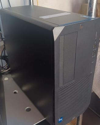 HP Z2 Tower G9 con i9-14900, 32 GB DDR5 e SSD 512