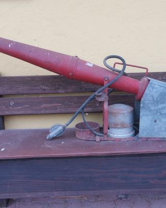 Cannone a gas spaventa uccelli