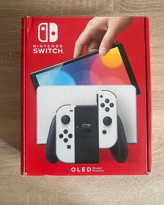 Nintendo Switch OLED 64 GB Bianca + Custodia