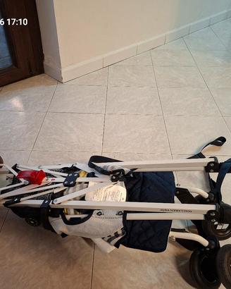 passeggino maclaren volo