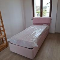 Letto singolo con contenitore e doghe in legno